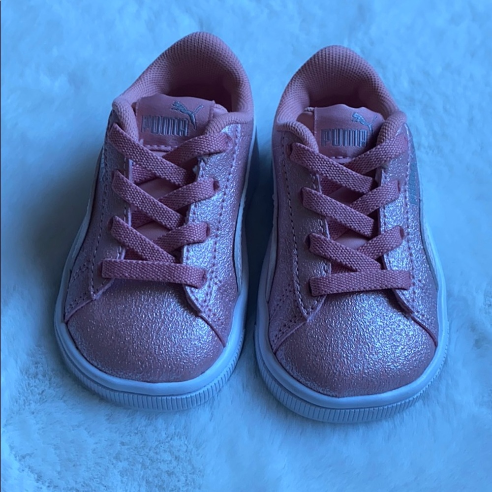 Baby shoes